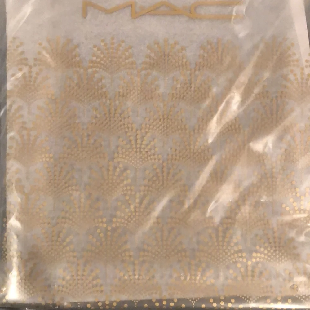 New 2022 Authentic MAC Holiday Gold Black Celebrate Make Up Cosmetic Case Bag
